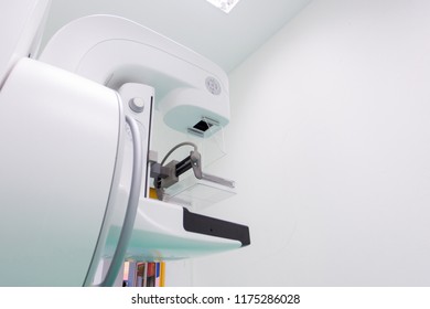 Radiology interventional catheter operation room