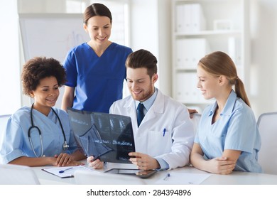 2,756 Radiology student Images, Stock Photos & Vectors | Shutterstock