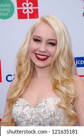 RaeLynn At The JCPenney Holiday Giving Tour With Blake Sheton, Westfield  Culver City, Culver City, CA 12-08-12