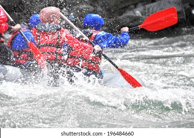 Rafting As Extreme And Fun Sport