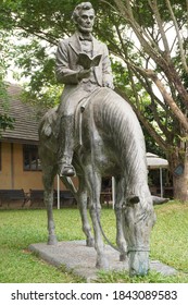 Rai Chern Tawan Meditation Center - 29 October 2020 : Photo Of The Abraham Lincoln Sculpture