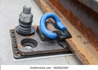 Rail Fastener For Hold Rail With Concrete Plinth Track On Viaduct Of Sky Train