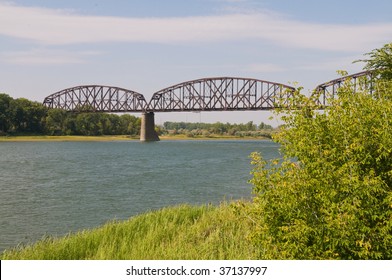 Railroad Bridge Over The Missouri River, Bismarck, North Dakota