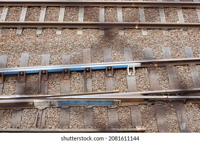 The Railroad And The Railway Line Atau Jalur Rel Kereta Api Ganda, Di Wilayah Daops Yogyakarta, Indonesia. Milik PT KAI Kereta Api Indonesia