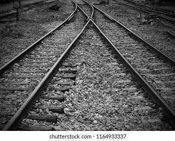 Train divergent tracks Stock Photos, Images & Photography | Shutterstock