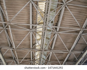 Imagenes Fotos De Stock Y Vectores Sobre Railroad