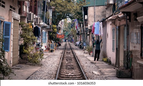 Railway In The City, Hanoi