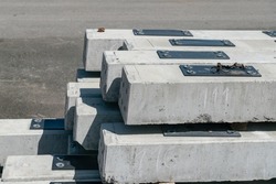 Railway Infrastructures: Stack Of Concrete Railway Sleepers, For Railway Infrastructures, With Load-bearing Details And Rail Support Joints.