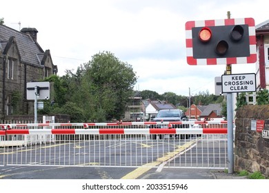 Level Crossing Uk Images Stock Photos Vectors Shutterstock