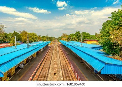 Railway Platform Is Empty For Janta Curfew Lockdown For Safety Of The People During Coronavirus Or Covid-19 Pandemic.