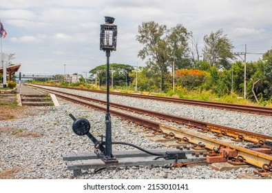 458 Railroad Manual Switch Images, Stock Photos & Vectors 