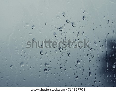 Rain on a rainy day Make sad