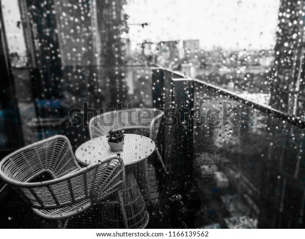 rain on the window,rain on the window ,outside\
the city window in the city\
rain.