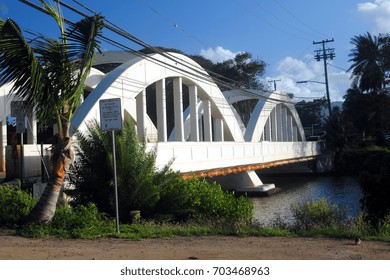 24 Rainbow bridge haleiwa Images, Stock Photos & Vectors | Shutterstock