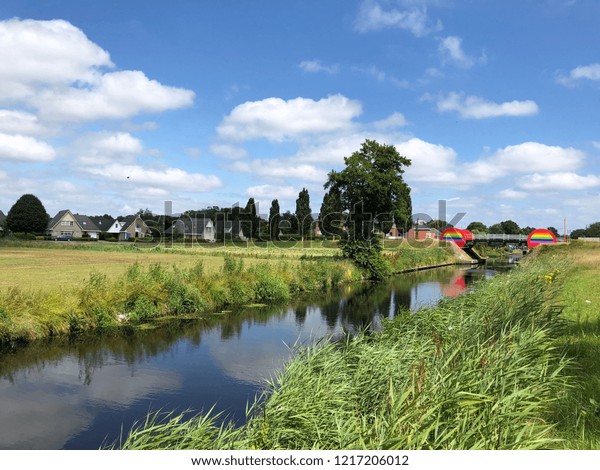 Suchen Sie Nach Rainbow Bridge Oosterwolde Friesland Netherlands Stockbildern In Hd Und Millionen Weiteren Lizenzfreien Stockfotos Illustrationen Und Vektorgrafiken In Der Shutterstock Kollektion Jeden Tag Werden Tausende Neue Hochwertige Bilder