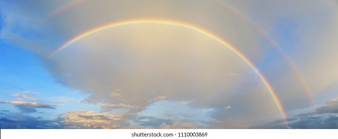 9 903件の 雨上がり 虹 の画像 写真素材 ベクター画像 Shutterstock