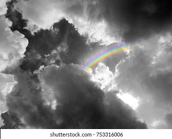 Rainbow Middle Heap Gray Cloud Black And White Color