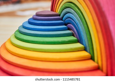 Rainbow and semicircle