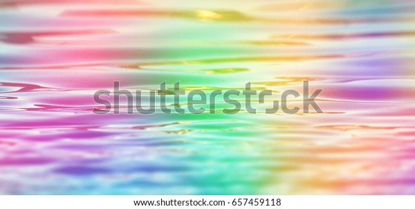 虹の水の背景に壁紙 縦横比16 9 の写真素材 今すぐ編集
