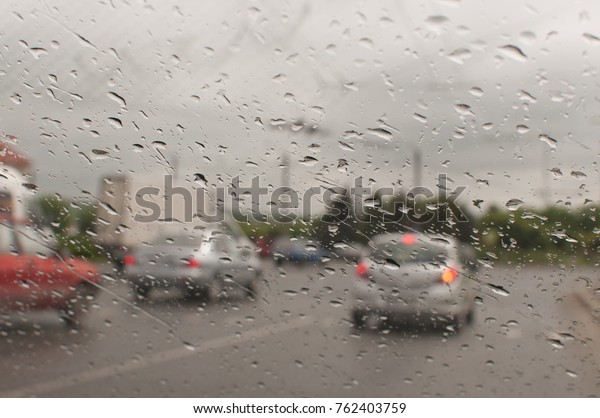 Raining car\
window