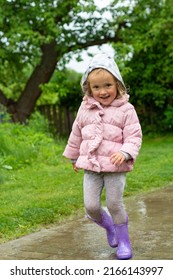 Rainy Day Activities For Kids: Mud Kitchens, Mud Pies And Leaf Boats