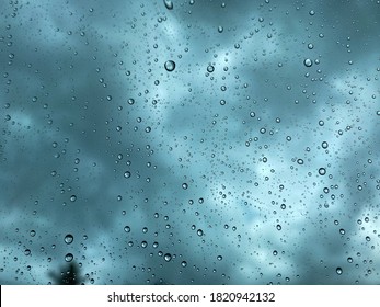 Fenster Regentropfen Bilder Stockfotos Und Vektorgrafiken Shutterstock