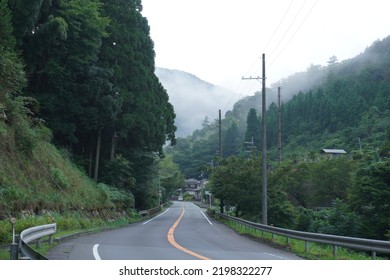 Rainy and misty Japanese countryside
`大原：ohara,Japanese place names