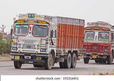 Imágenes Fotos De Stock Y Vectores Sobre Indian Truck With