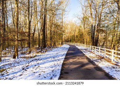 Raleigh, North Carolina USA-01 25 2022: The Neuse River Greenway In Winter After Snowfall.