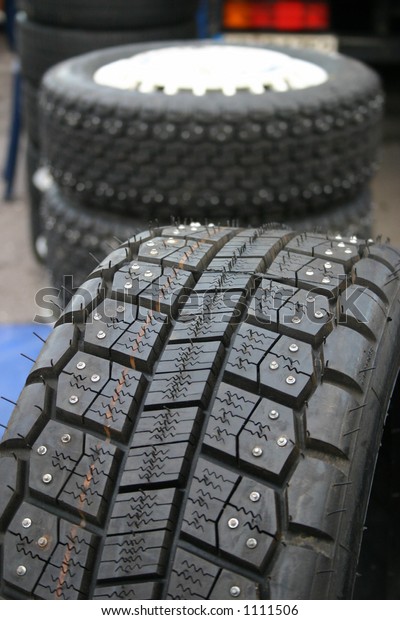 Rally racing snow\
tires