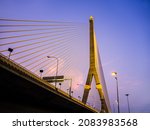 Rama Viii Bridge, The bridge crossing Chao Phraya River