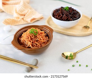 Ramen and Jjajangmyeon, Korean Popular Food