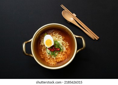 Ramen In A Nickel-silver Pot With Boiled Eggs. Ramen, Which Originated In Japan, Was Transformed Into A Korean Style And Developed Into An Instant Food.