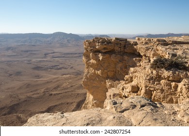 Ramon Crater Negev Desert Israel Stock Photo 242807254 Shutterstock   Ramon Crater Negev Desert Israel 260nw 242807254 