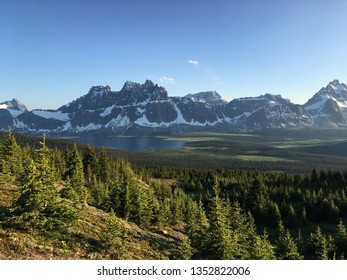 Ramparts In Tonquin Valley