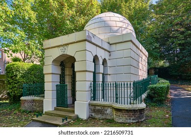 RAMSGATE, UNITED KINGDOM - Sep 11, 2022: The Mausoleum Of Moses Montefiore At The Montefiore Synagogue In Ramsgate, Kent