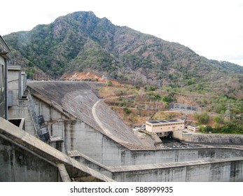  Randenigala Dam, Sri Lanka
