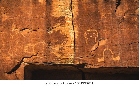Random faces and forms among the Mcconckie Ranch stone petroglyphs in Dry Fork Canyon near Vernal, Utah, USA.