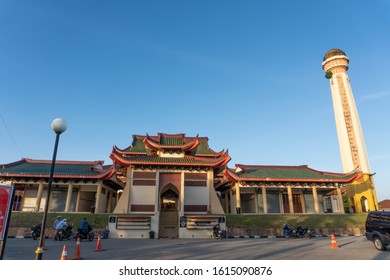 Rantau Panjang, Malaysia - January 14 2020 : Photograph Of Jubli Perak Sultan Ismail Petra Mosque In Kelantan, Malaysia Also Known As Beijing Mosque.