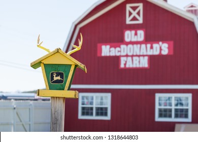 Old Macdonald Farm Images Stock Photos Vectors Shutterstock