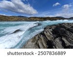 Rapids of the Rio Baker, between Puerto Guadal and Cochrane, Región de Aysén, Patagonia, Chile, South America