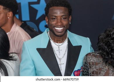 gucci mane bet awards 2017