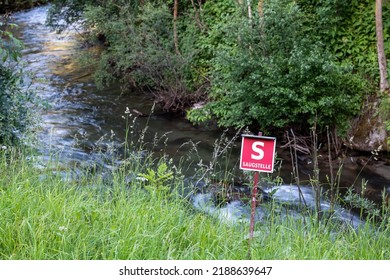 Rasen-Antholz, Italy - 2022-06-17: Sign 