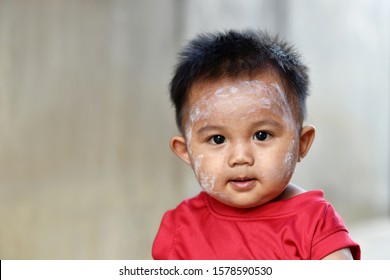 Rash Baby Allergy On Face / Disease Baby Boy Face Dry Skin Itching And Lesion Caused From Allergy In Newborn Asia. Concept Of Health Care For Children. Selective Focus