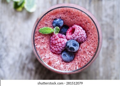 Raspberry And Blueberry Smoothie