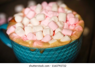 raspberry coffee with marhmellow