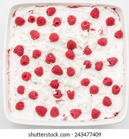 Raspberry dessert 