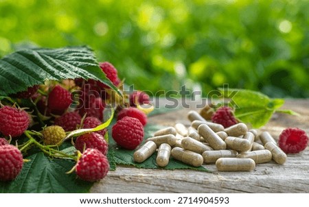 Raspberry leaf extract and supplements. Selective focus. Food.