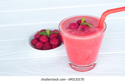 Raspberry Smoothies and Raspberry Fruit