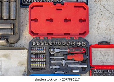Ratchet Set With Sockets and Bits Tool Box
